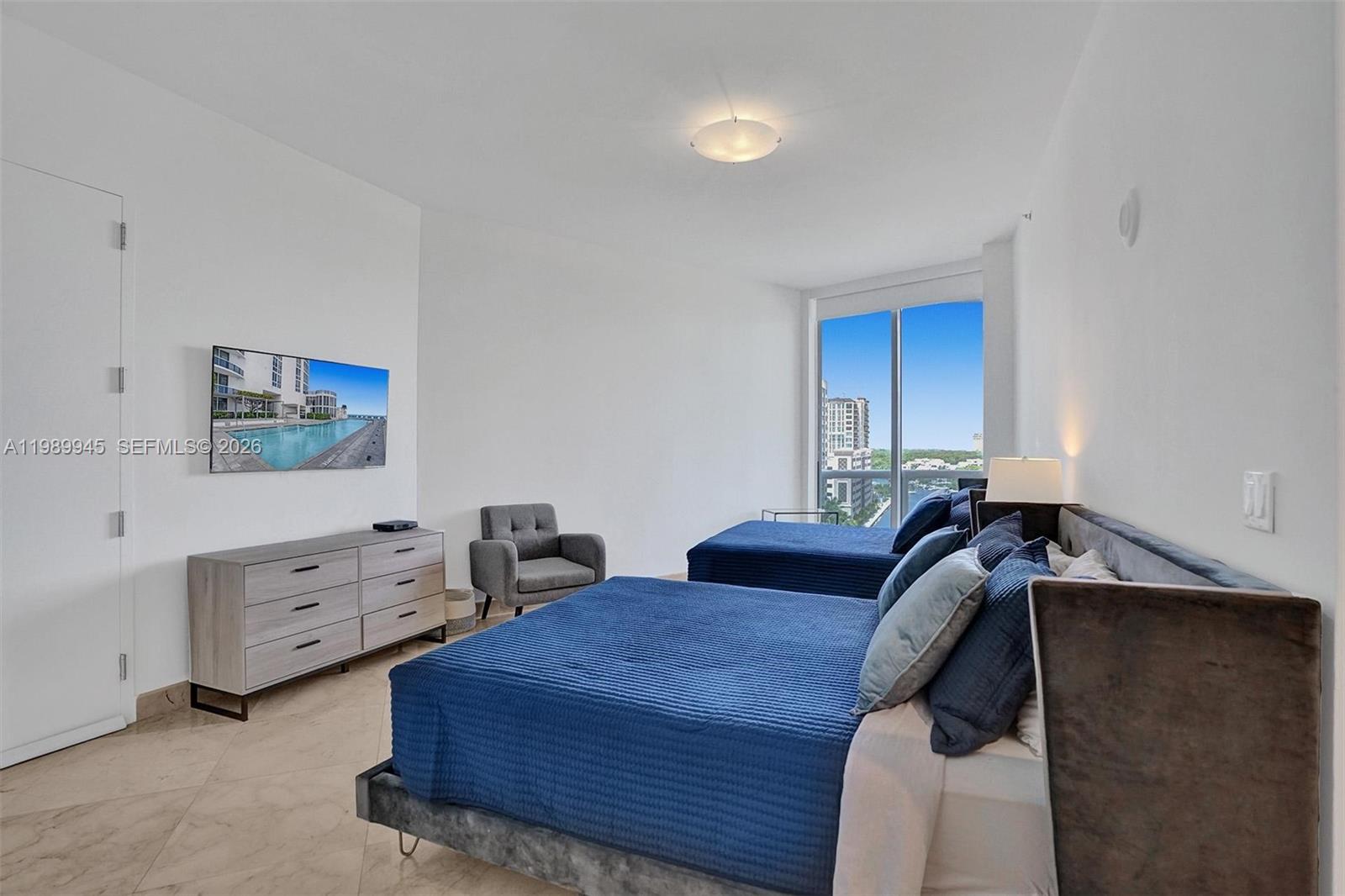 805 2 / 2 1435 sq. ft. $ 2026-03-26 0 Photo