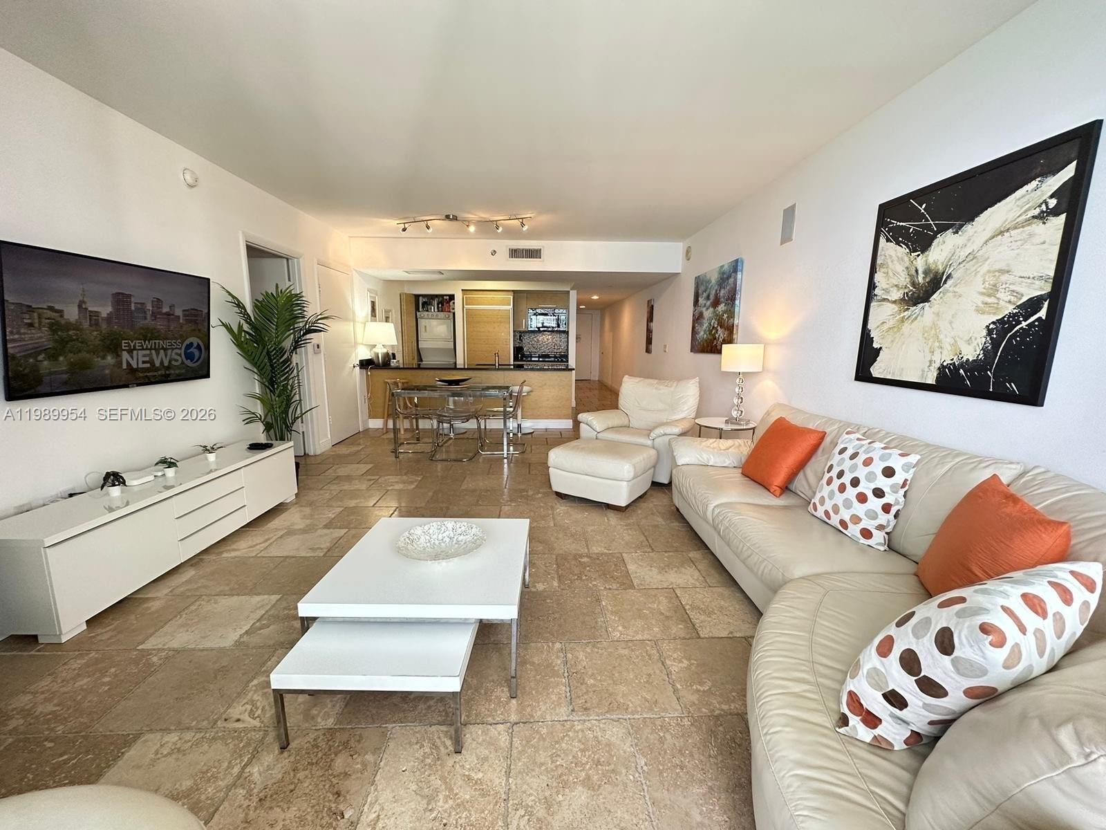 4010 2 / 2 1337 sq. ft. $ 2026-03-26 0 foto