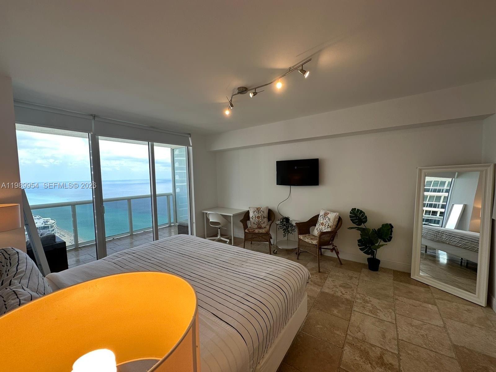 4010 2 / 2 1337 sq. ft. $ 2026-03-26 0 foto