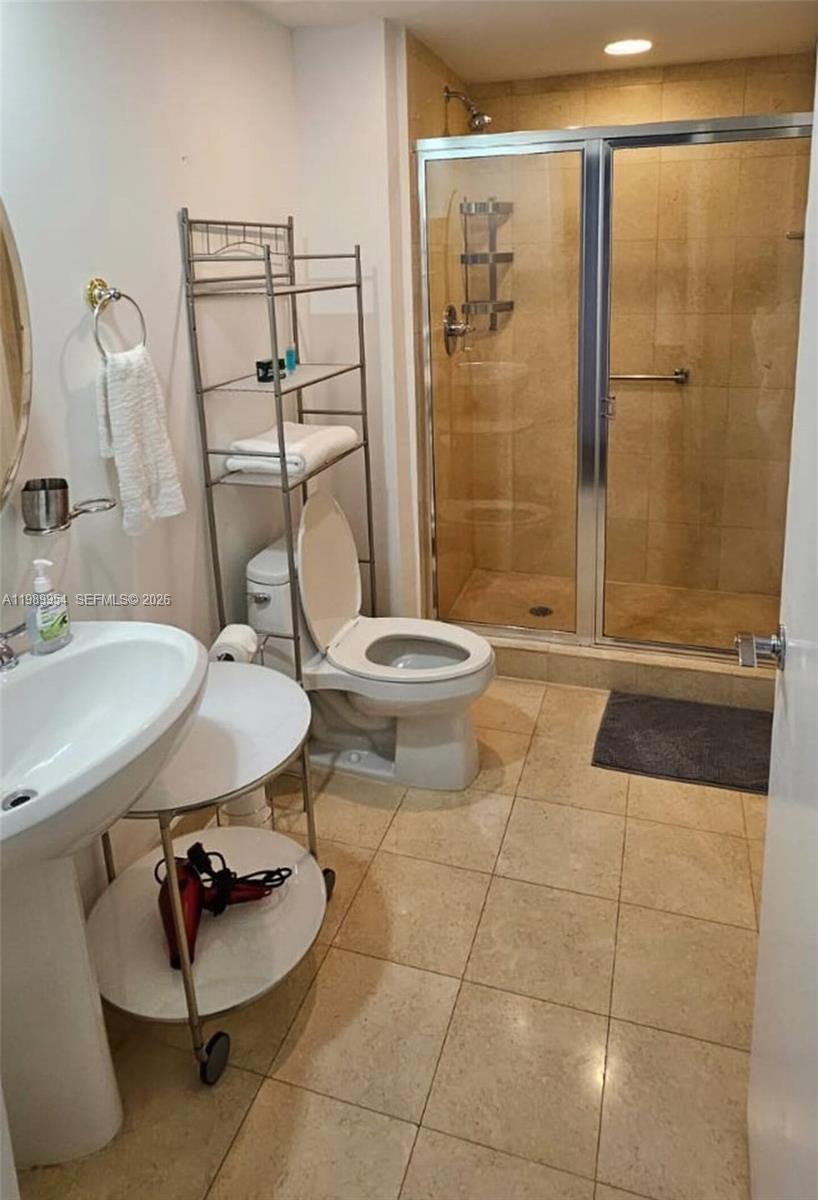 4010 2 / 2 1337 sq. ft. $ 2026-03-26 0 foto