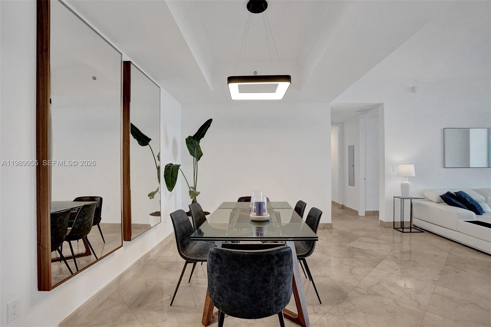 805 2 / 2 1435 sq. ft. $ 2026-03-26 0 Photo