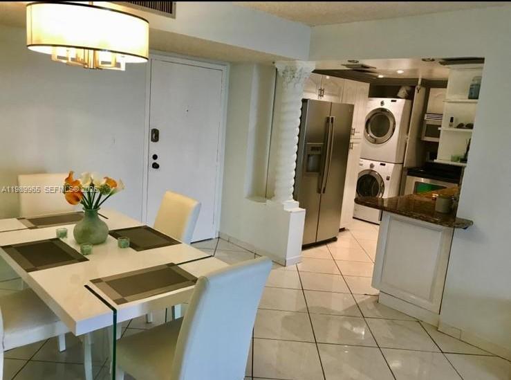 See details 1507 2 / 2 1008 sq. ft. $ 2026-04-14 0 Photo