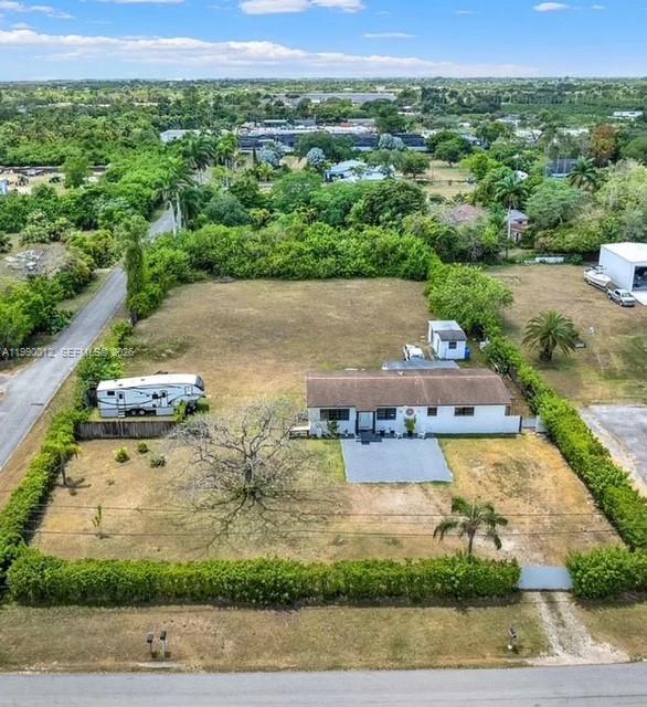 18200 3 / 2 1692 sq. ft. $ 2026-03-26 0 Photo