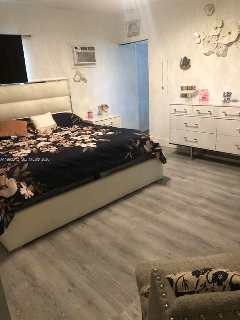 18200 3 / 2 1692 sq. ft. $ 2026-03-26 0 Photo