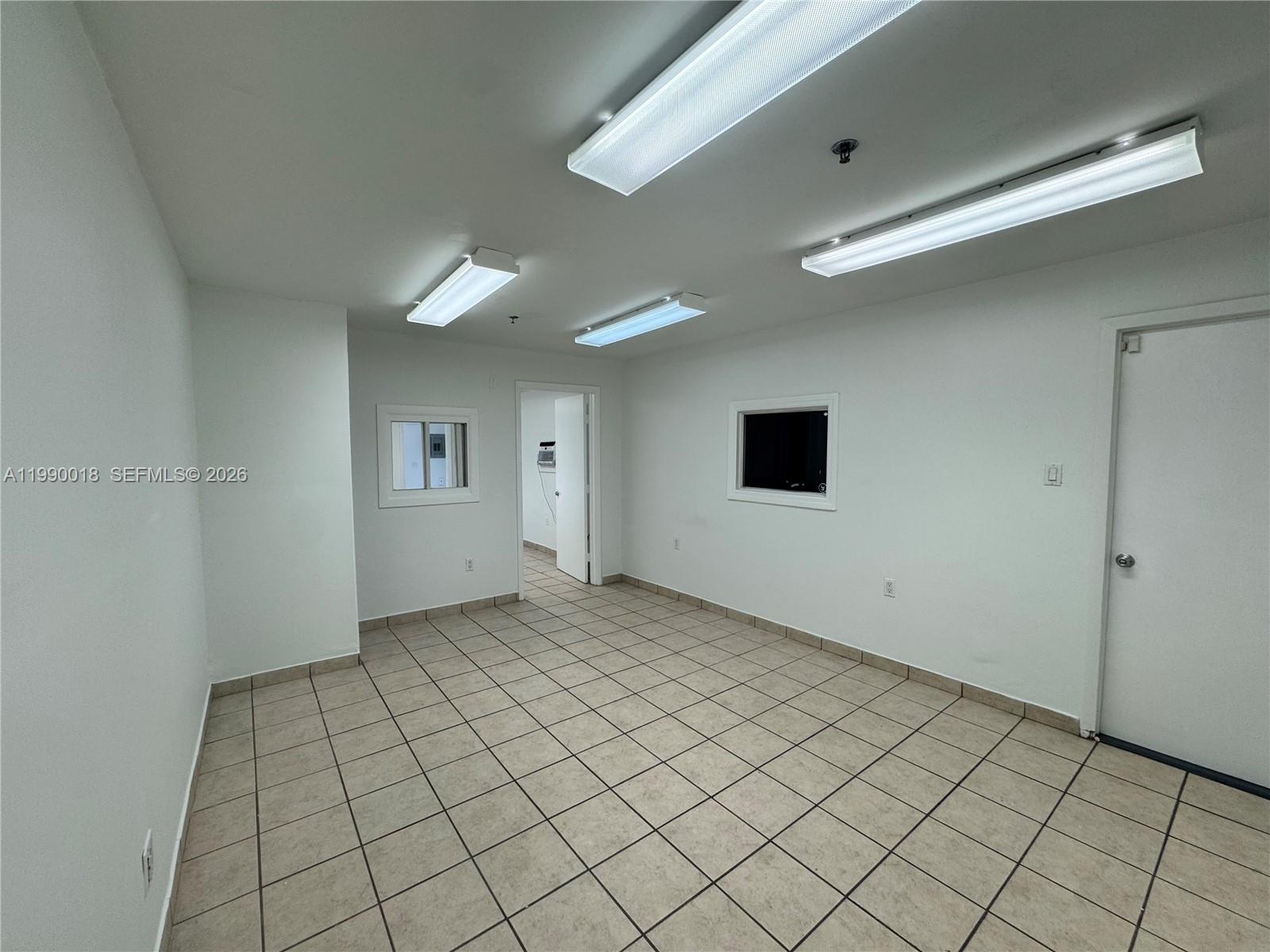   /   sq. ft. $ 2026-03-26 0 Photo