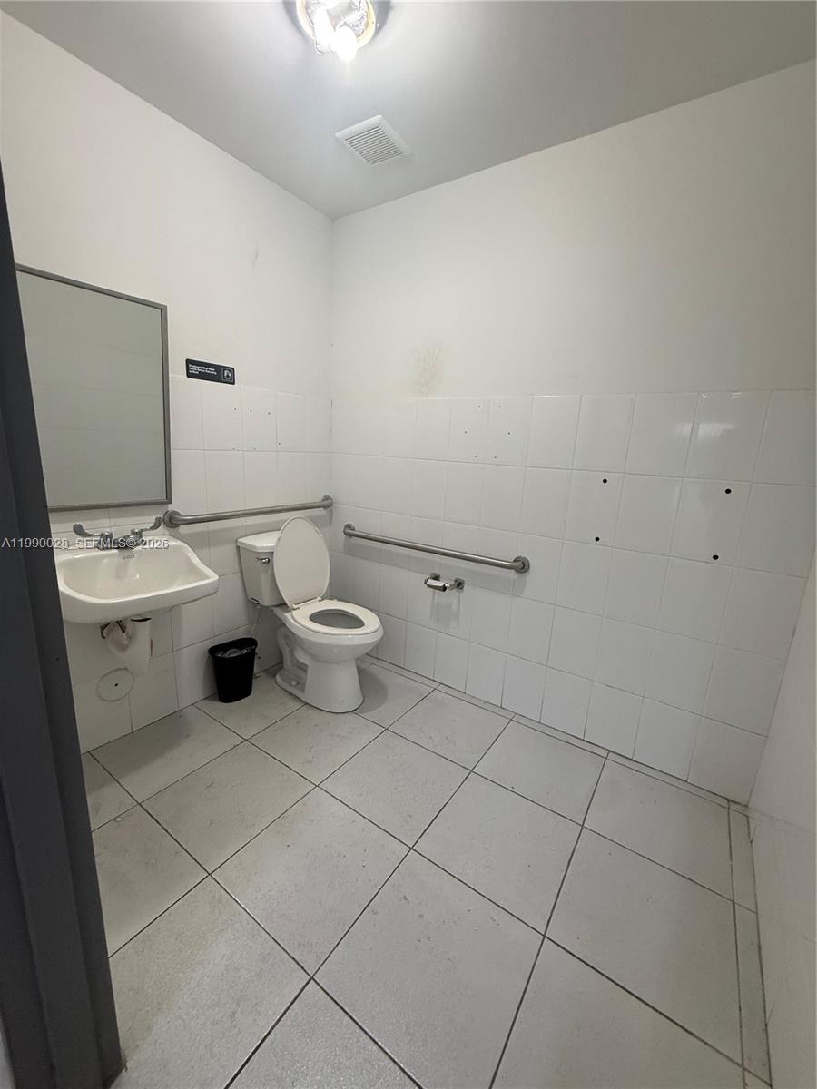 6  /   sq. ft. $ 2026-04-03 0 Photo