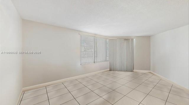 Ver detalles D117 2 / 2 1789 sq. ft. $ 2026-03-26 0 foto