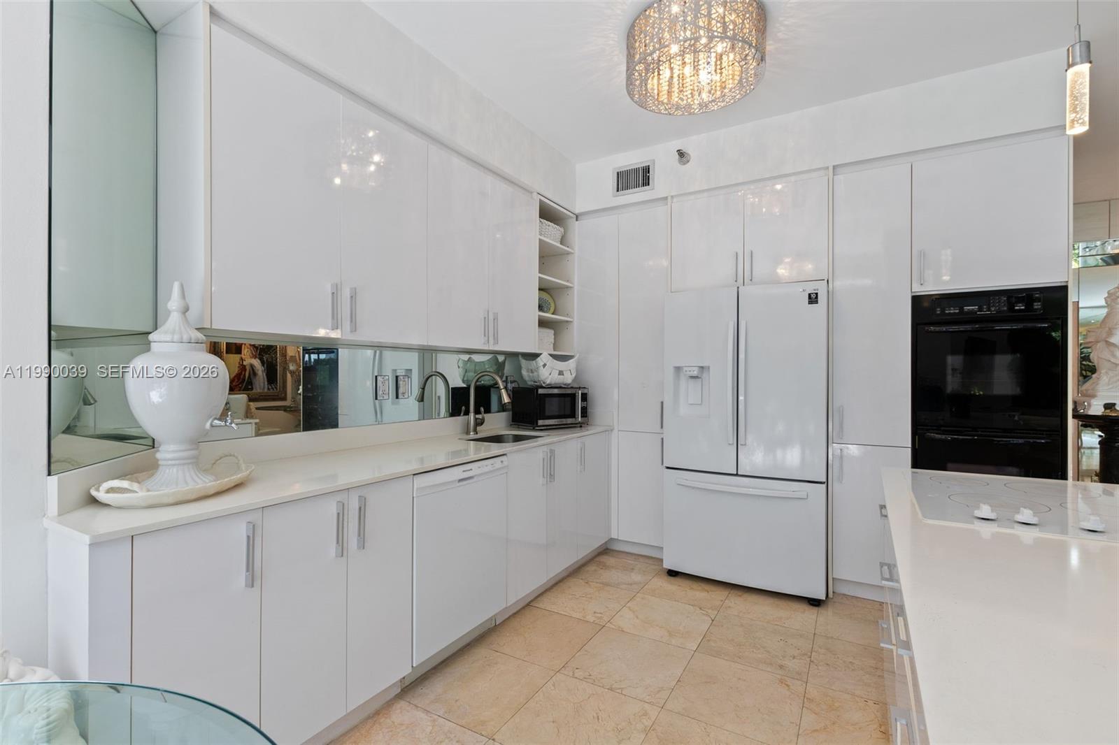 Photo of 3530 Mystic Pointe Dr  #114, Aventura, Florida, 33180 - 