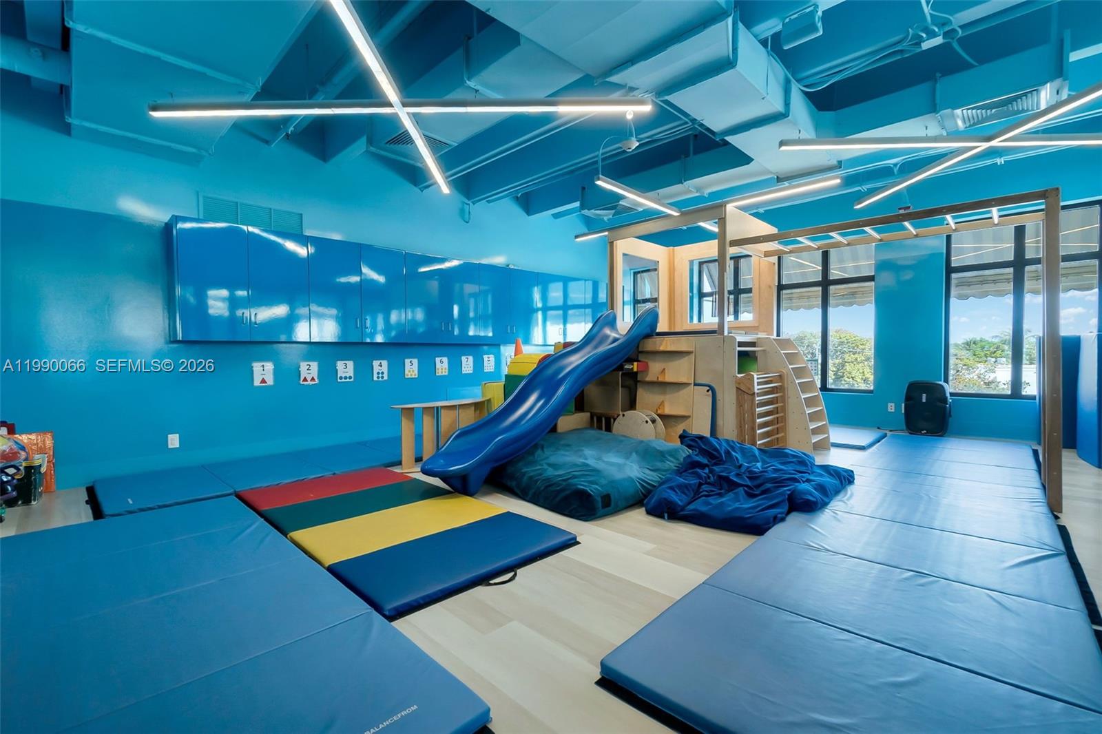   /   sq. ft. $ 2026-03-26 0 Photo