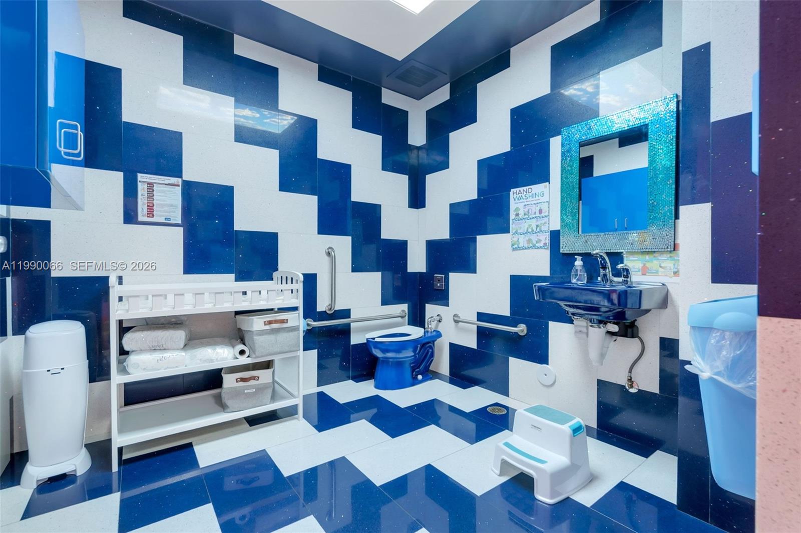   /   sq. ft. $ 2026-03-26 0 Photo