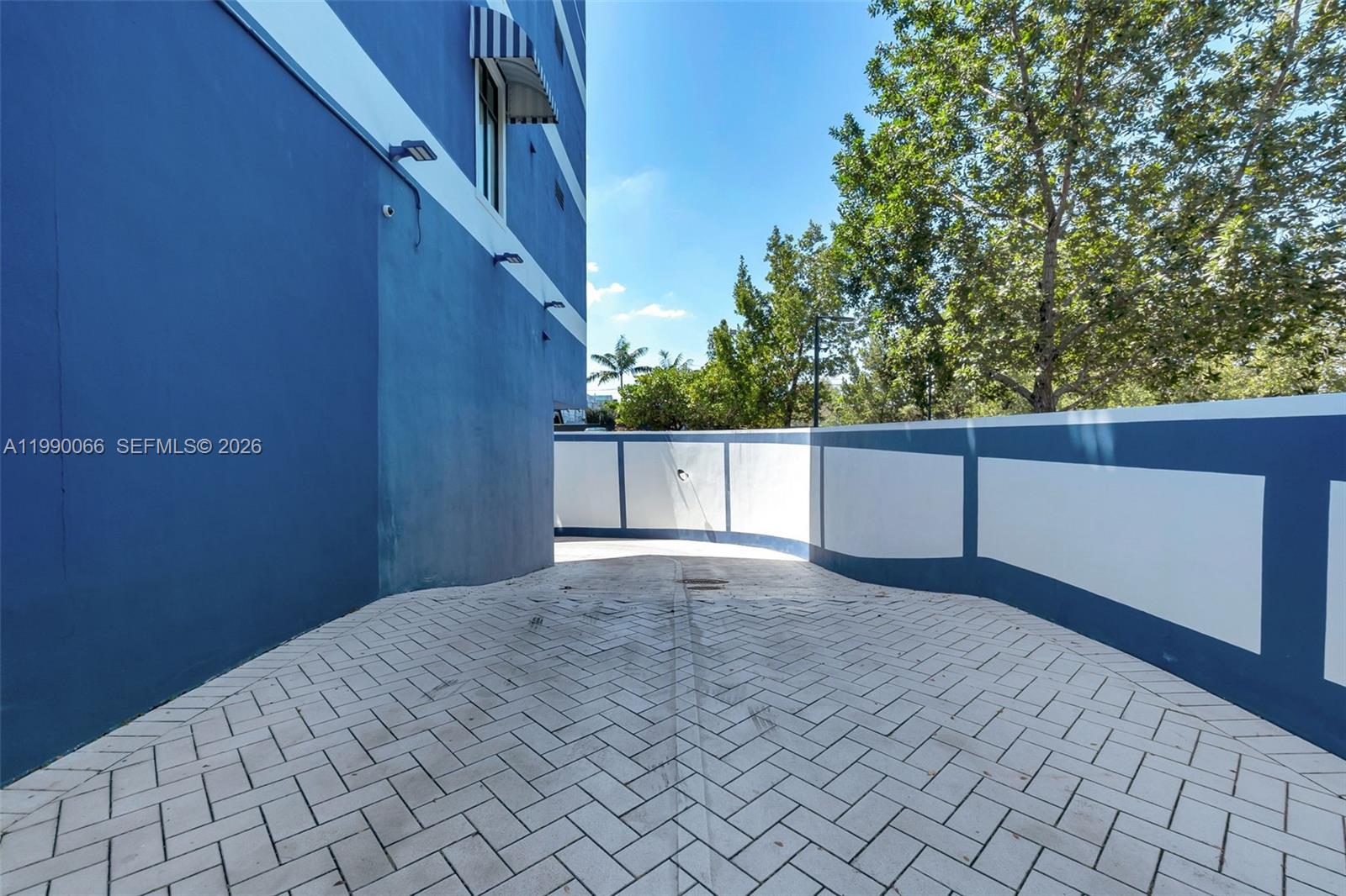   /   sq. ft. $ 2026-03-26 0 Photo