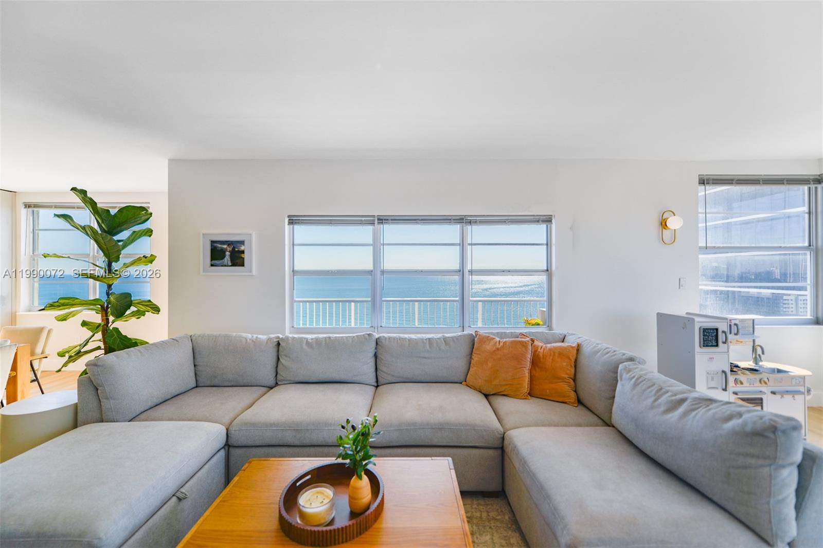 17E 3 / 3 1780 sq. ft. $ 2026-03-26 0 Photo