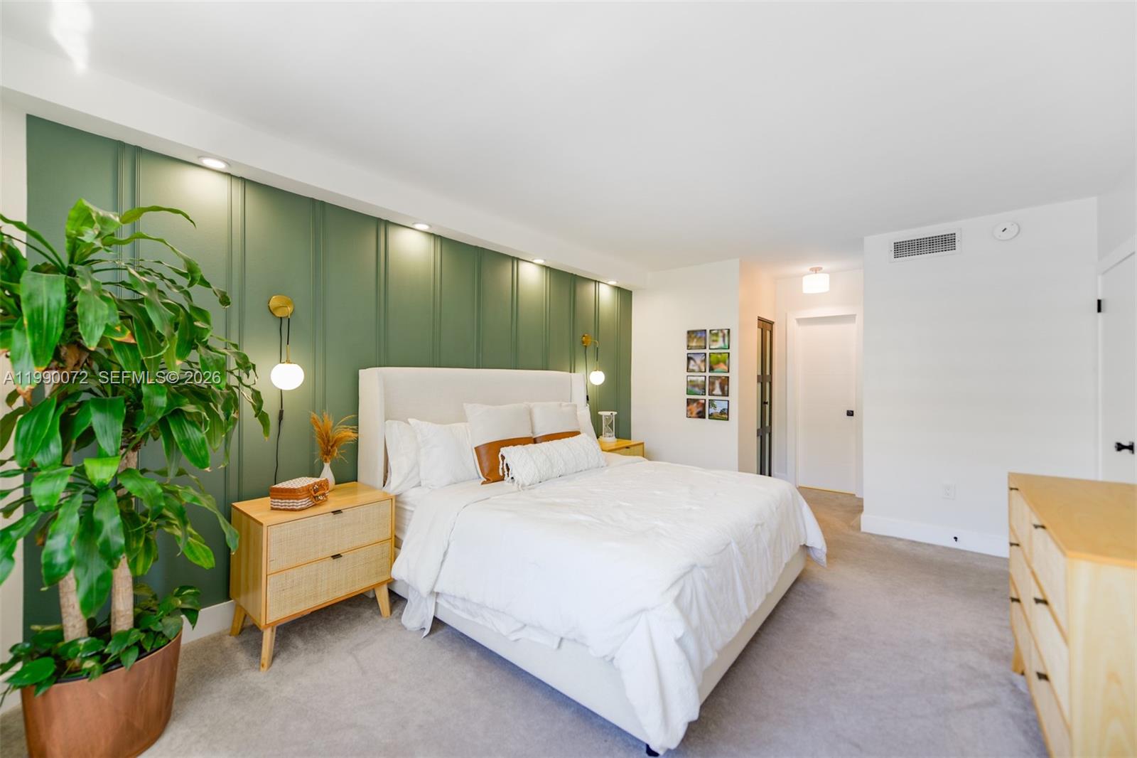 17E 3 / 3 1780 sq. ft. $ 2026-03-26 0 Photo