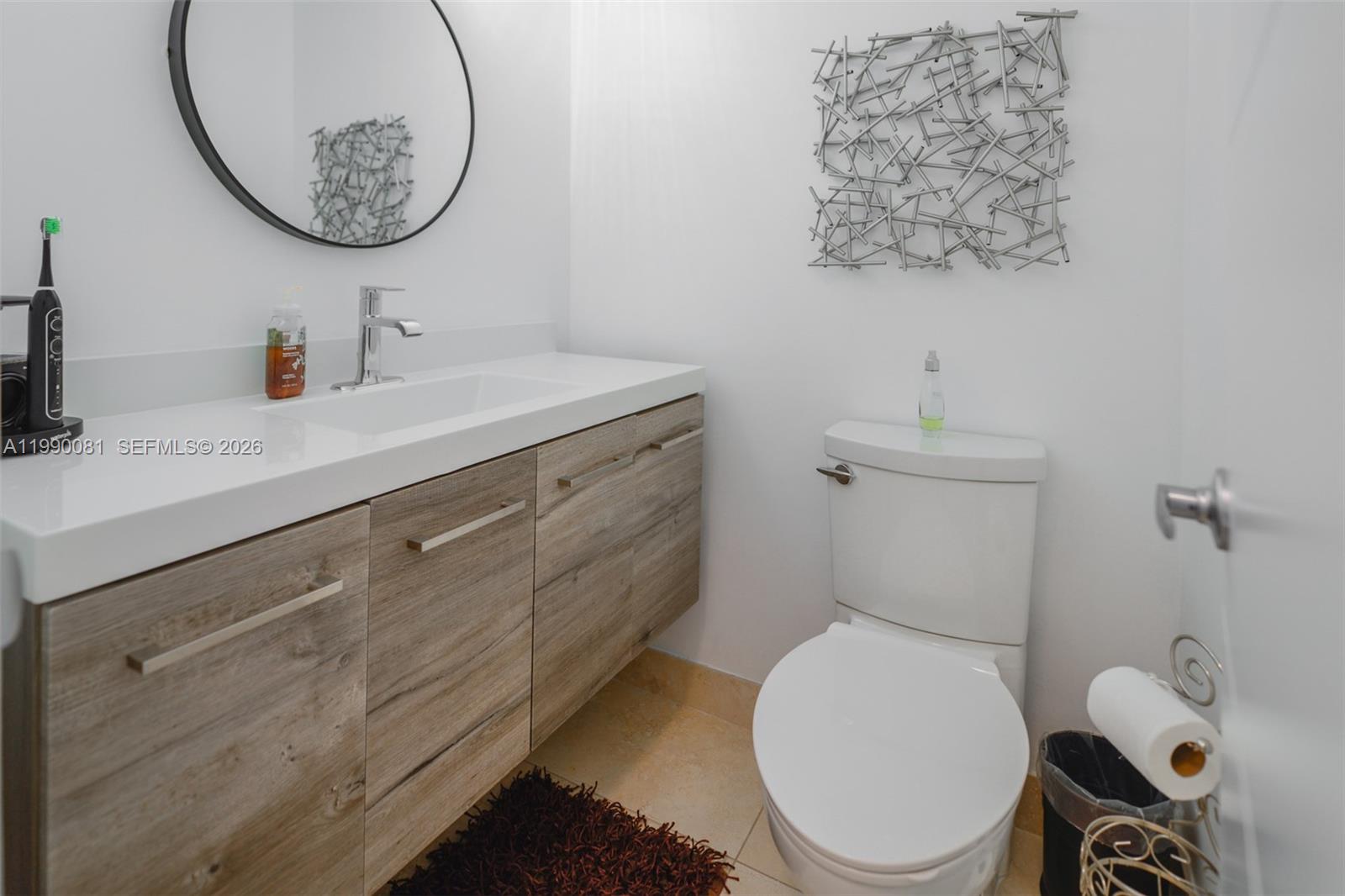 4B 1 / 2 870 sq. ft. $ 2026-03-26 0 foto