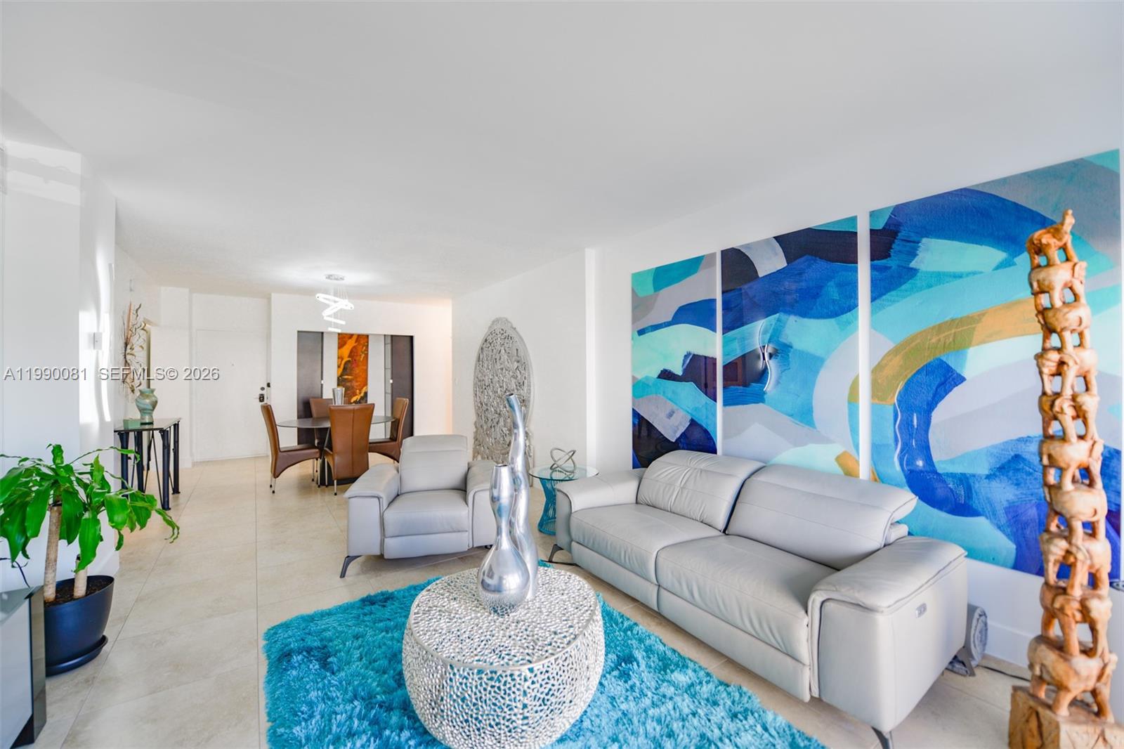 4B 1 / 2 870 sq. ft. $ 2026-03-26 0 foto