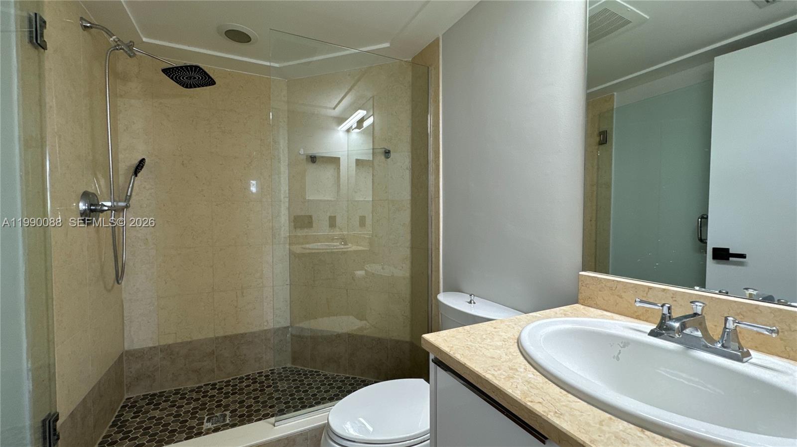 Photo of 20000 Country Club Dr  #1016, Aventura, Florida, 33180 - 