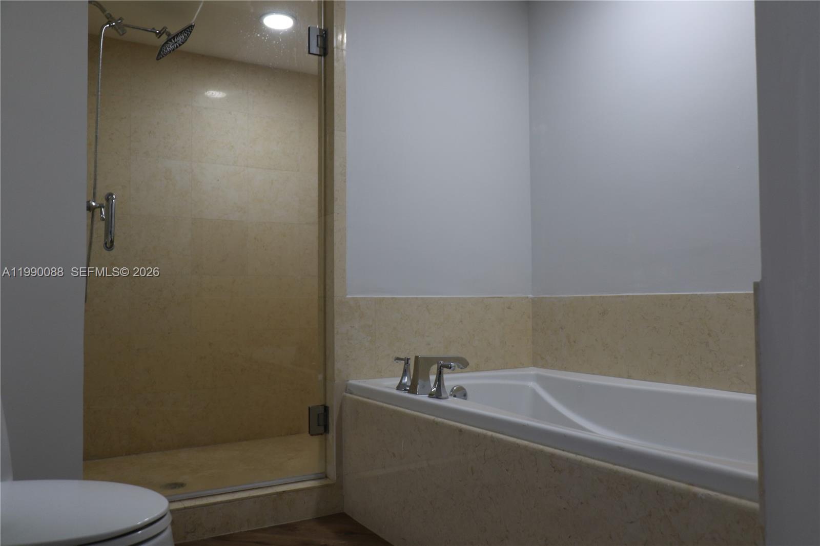 Photo of 20000 Country Club Dr  #1016, Aventura, Florida, 33180 - 