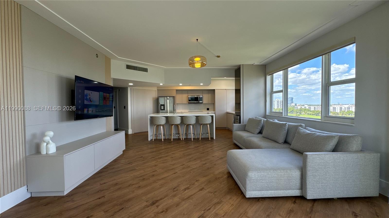 Photo of 20000 Country Club Dr  #1016, Aventura, Florida, 33180 - 