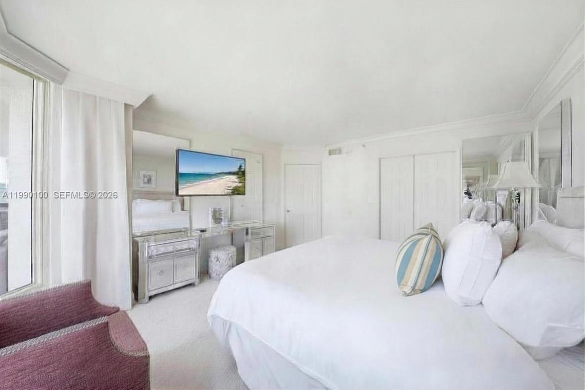 Photo of 3530 Mystic Pointe Dr #1714, Aventura, Florida, 33180 -