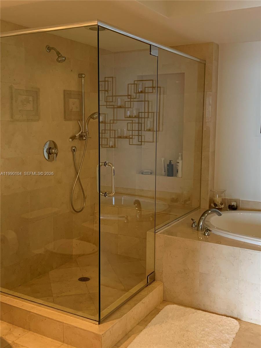 2303 3 / 3 1841 sq. ft. $ 2026-03-26 0 foto