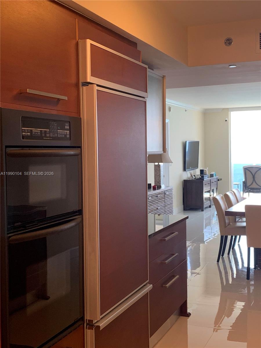 2303 3 / 3 1841 sq. ft. $ 2026-03-26 0 foto