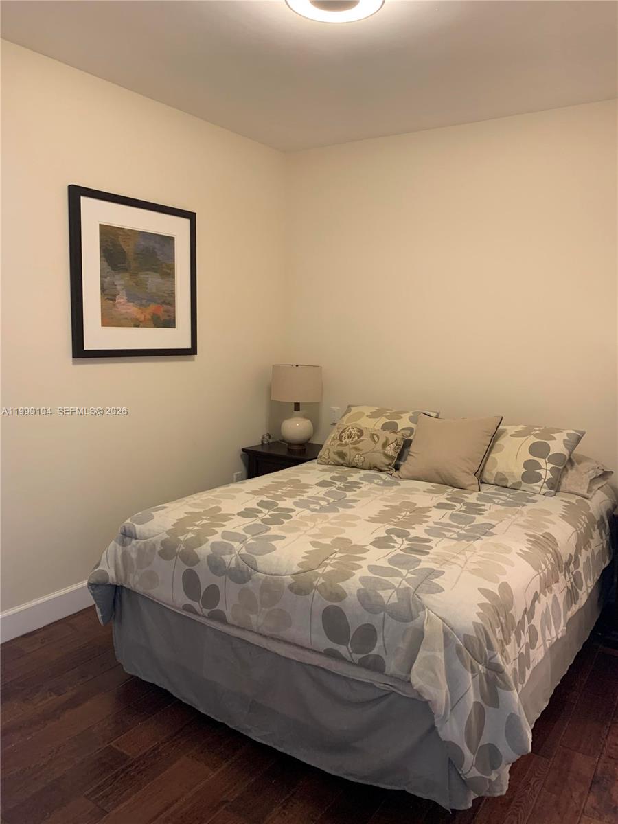 2303 3 / 3 1841 sq. ft. $ 2026-03-26 0 foto