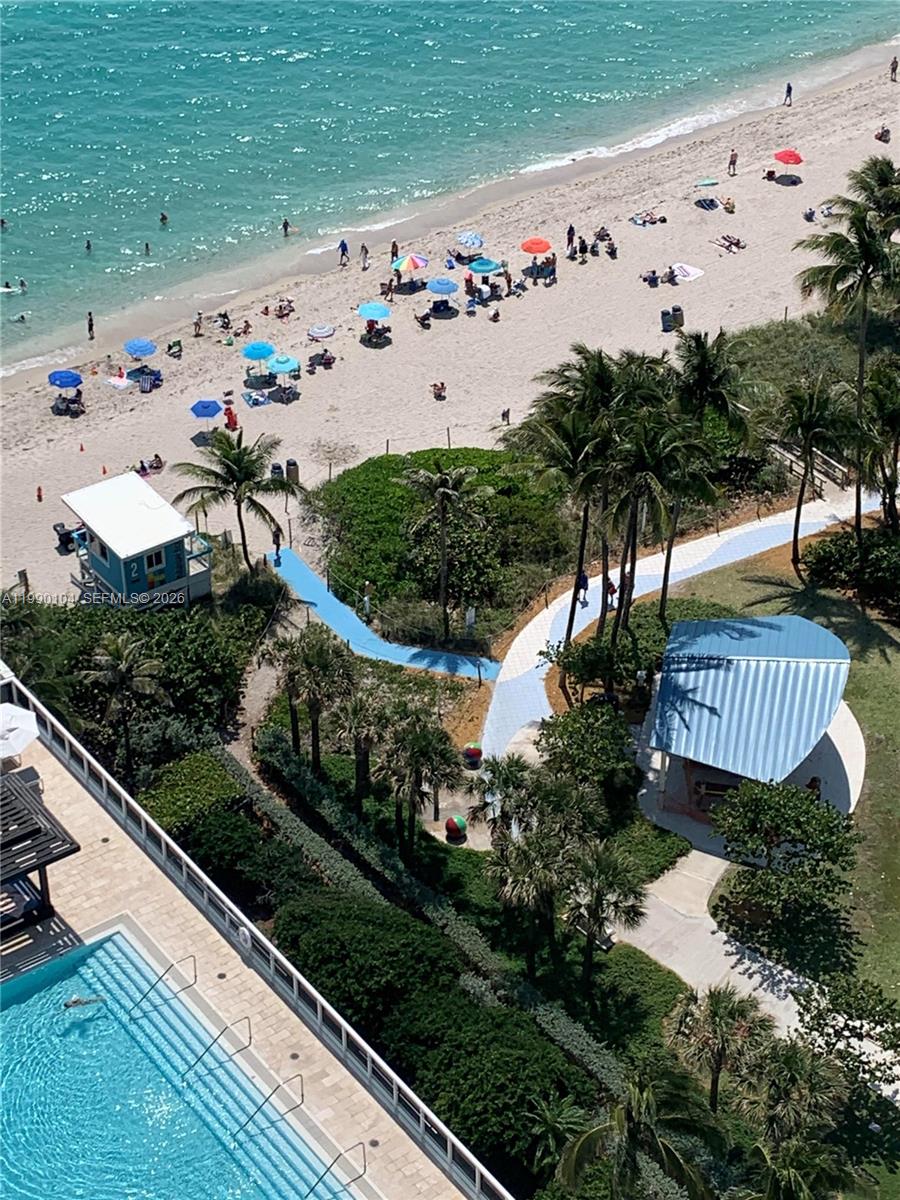 2303 3 / 3 1841 sq. ft. $ 2026-03-26 0 foto