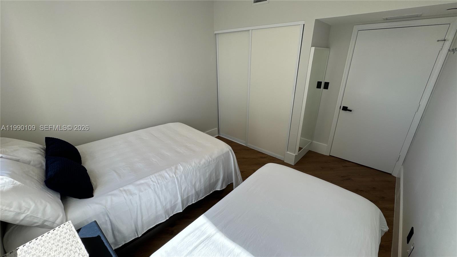Photo of 20000 Country Club Dr  #1016, Aventura, Florida, 33180 - 