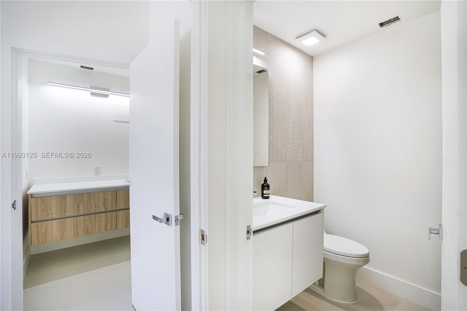 Photo of 19101 36th Ct #111, Aventura, Florida, 33180 -