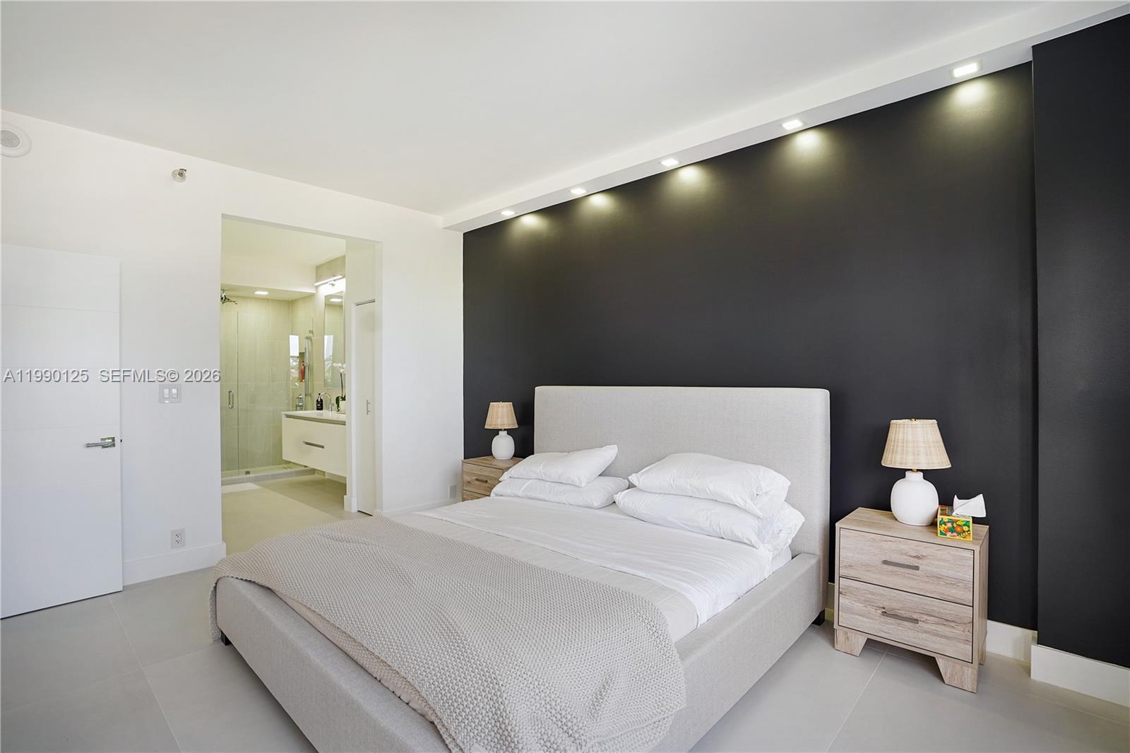 Photo of 19101 36th Ct #111, Aventura, Florida, 33180 -