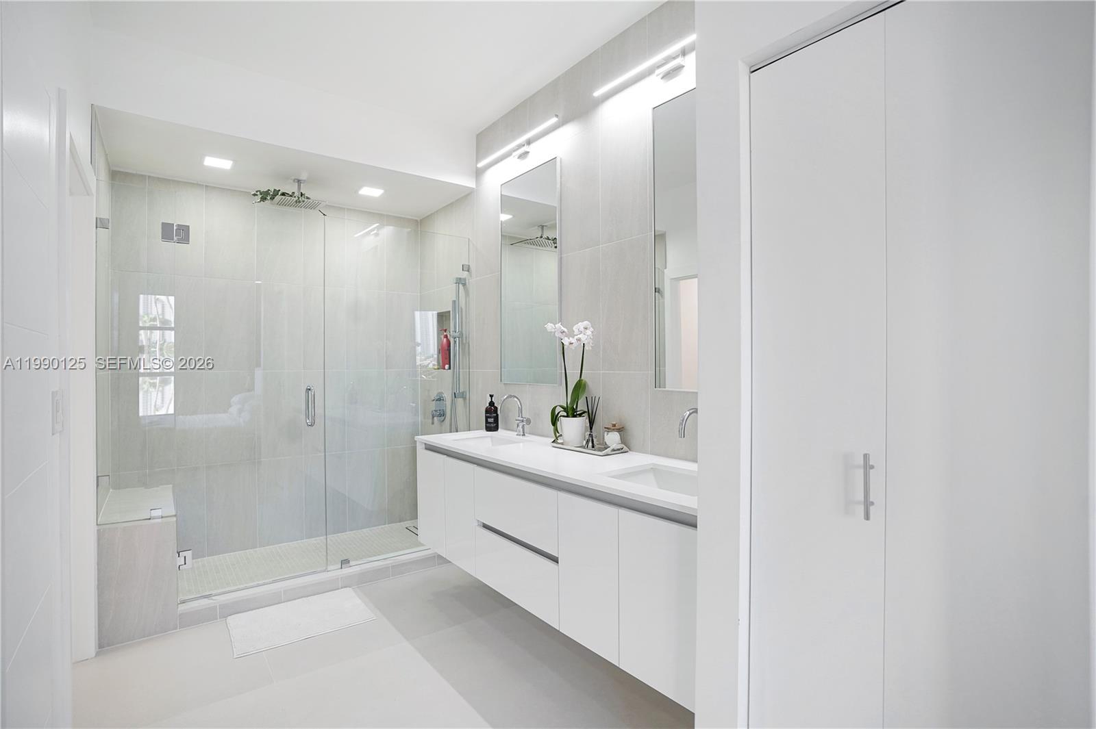 Photo of 19101 36th Ct #111, Aventura, Florida, 33180 -