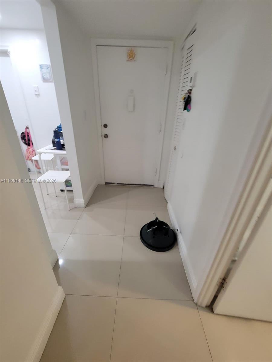 Photo of 1825 Ocean Dr  #611, Hallandale Beach, Florida, 33009 - 