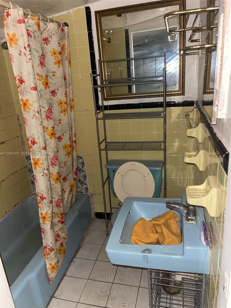   /   кв.футов $ 2026-03-26 0 Фото