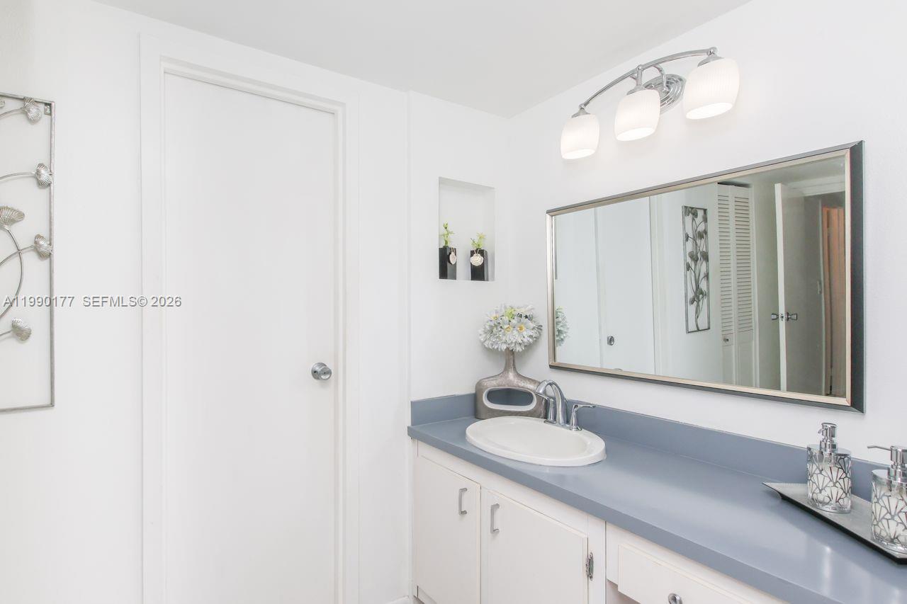 Photo of 3675 Country Club Dr #401, Aventura, Florida, 33180 -