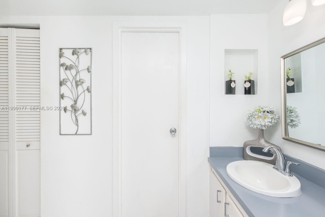 Photo of 3675 Country Club Dr #401, Aventura, Florida, 33180 -