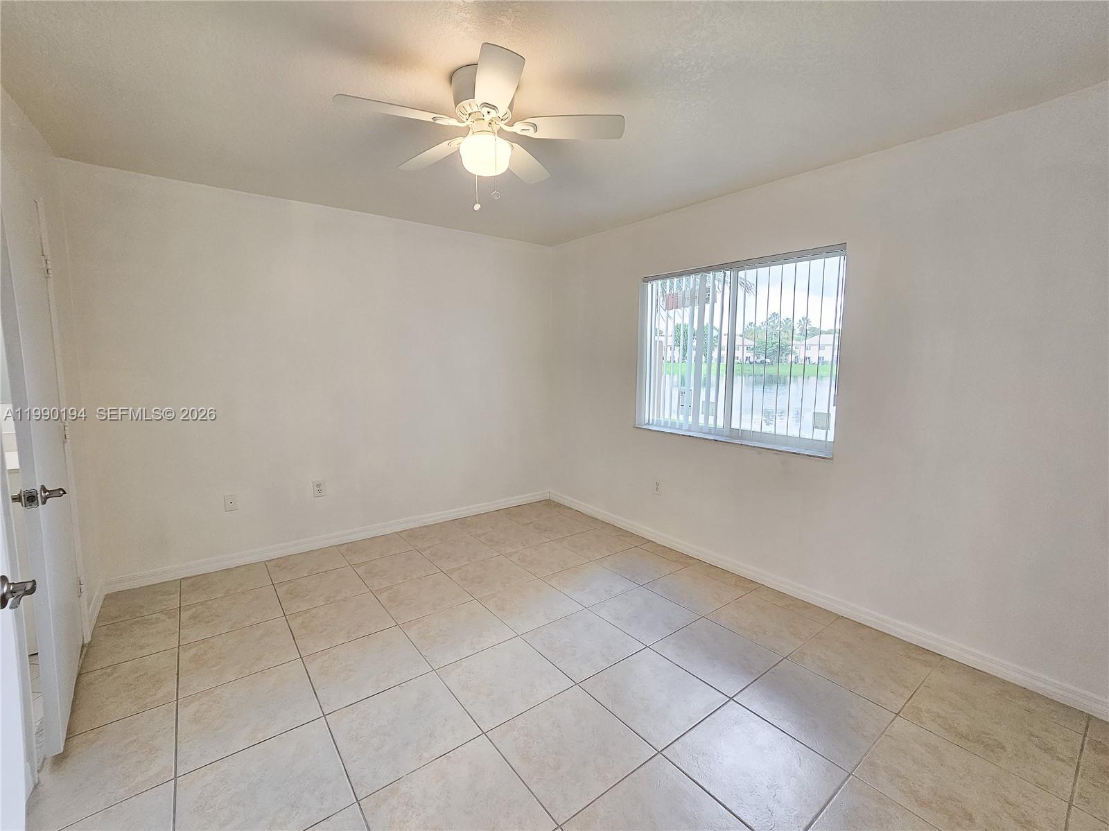 105 2 / 2 822 sq. ft. $ 2026-03-26 0 foto