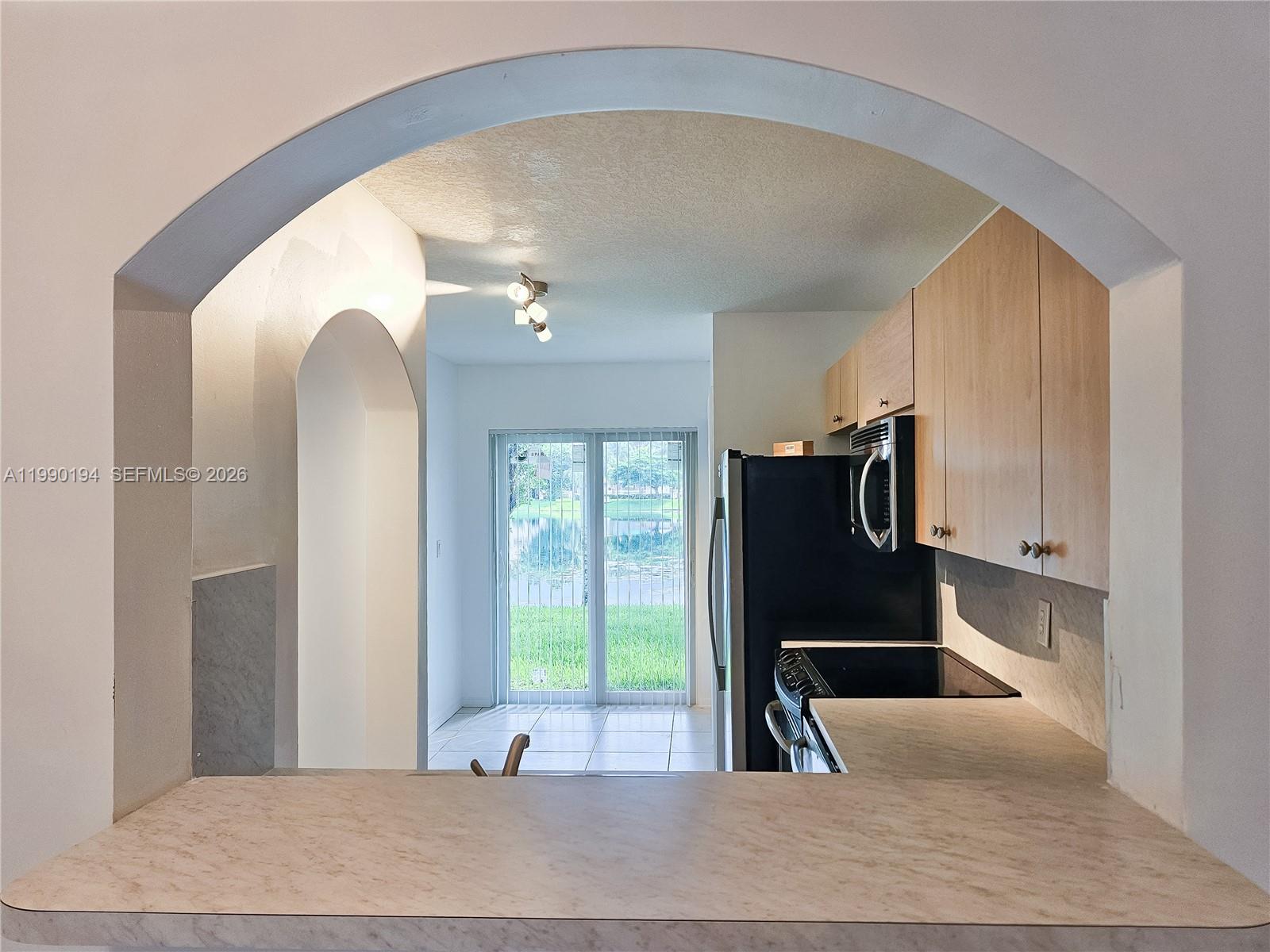 105 2 / 2 822 sq. ft. $ 2026-03-26 0 foto