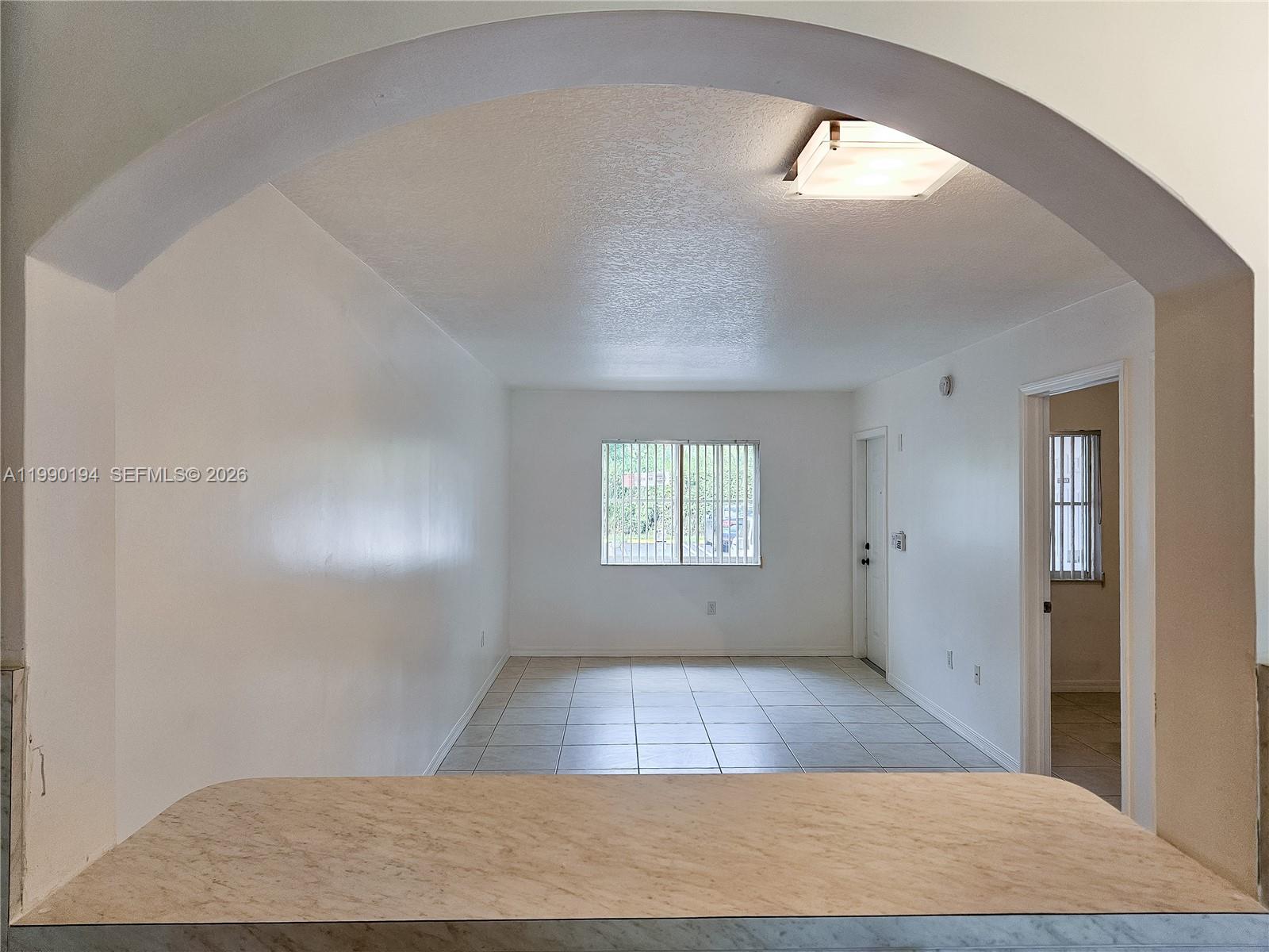 105 2 / 2 822 sq. ft. $ 2026-03-26 0 foto