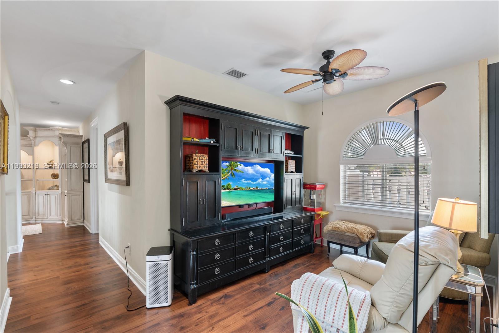 Photo of   , Hollywood, Florida, 33019 - 