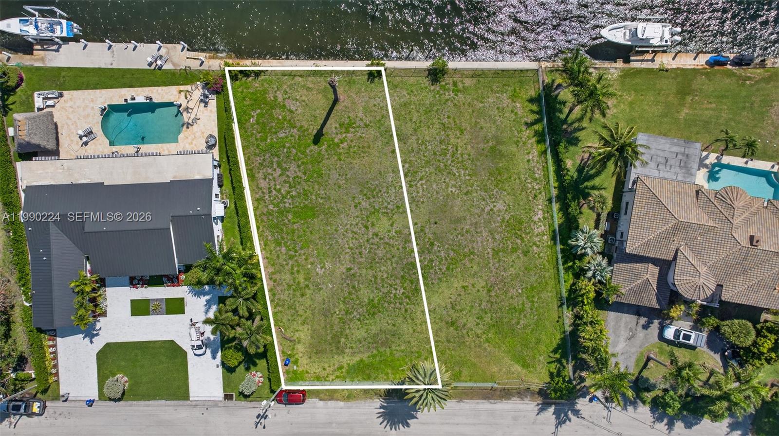   /   sq. ft. $ 2026-03-26 0 foto