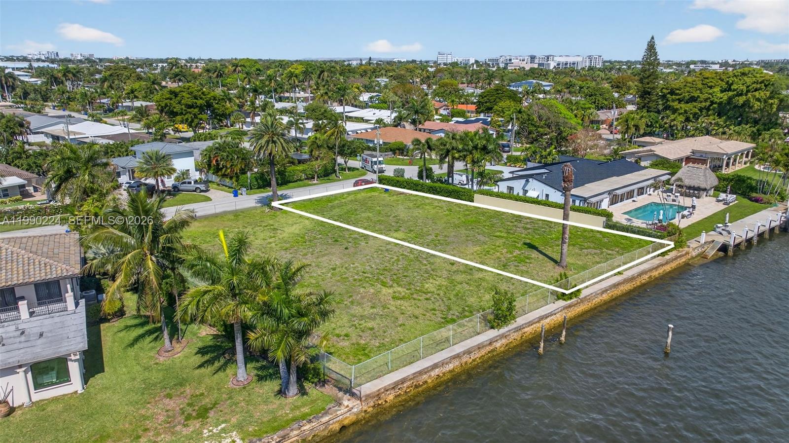   /   sq. ft. $ 2026-03-26 0 foto