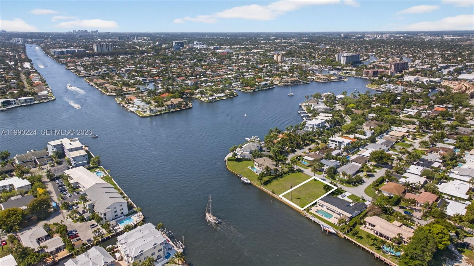   /   sq. ft. $ 2026-03-26 0 foto