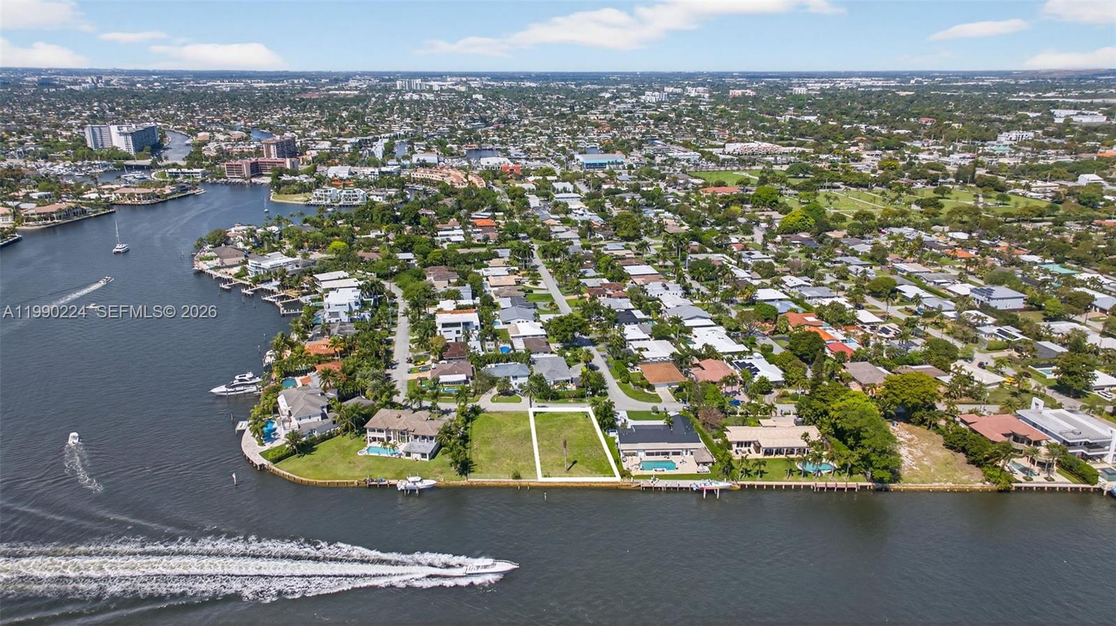   /   sq. ft. $ 2026-03-26 0 foto