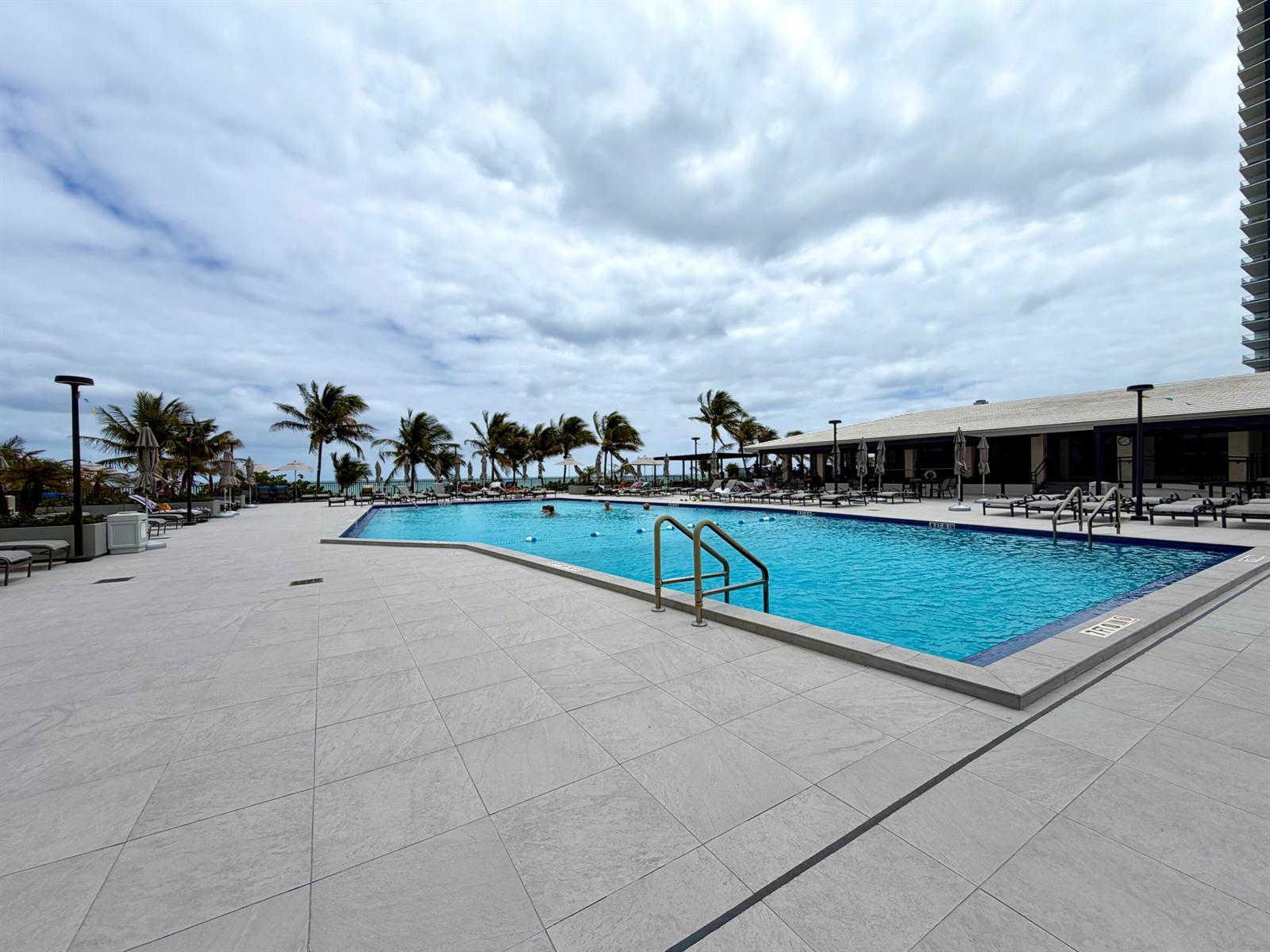 Ver detalles 21a 1 / 870 sq. ft. $ 2026-05-13 0 foto