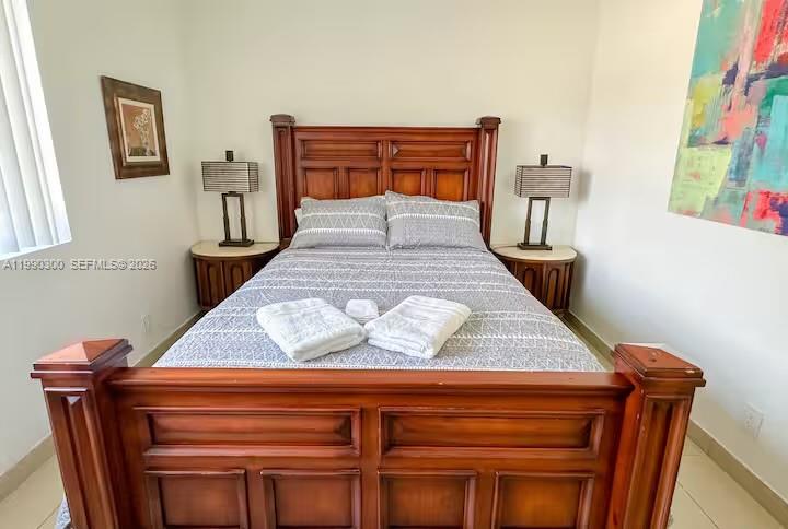   /   кв.футов $ 2026-03-26 0 Фото