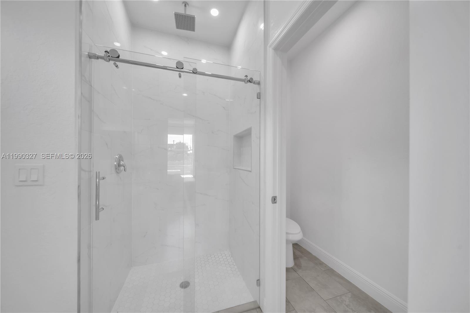 See details 6208 3 / 3 1503 sq. ft. $ 2026-03-27 0 Photo