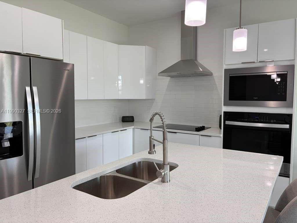 6208 3 / 3 1503 sq. ft. $ 2026-03-27 0 Photo