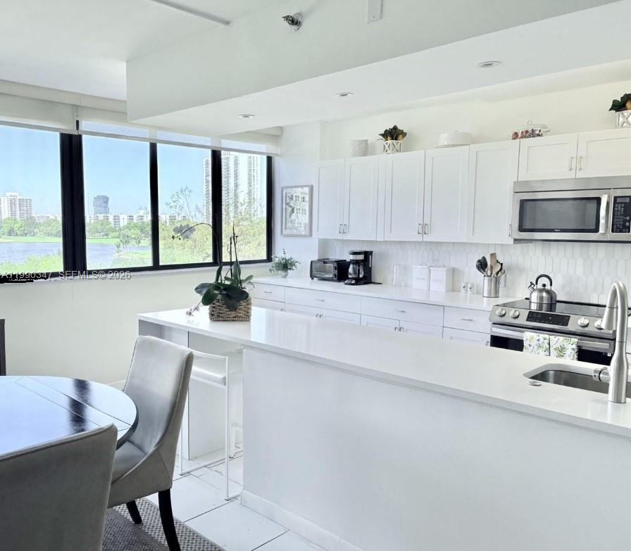 Photo of 20185 Country Club Dr  #405, Aventura, Florida, 33180 - 