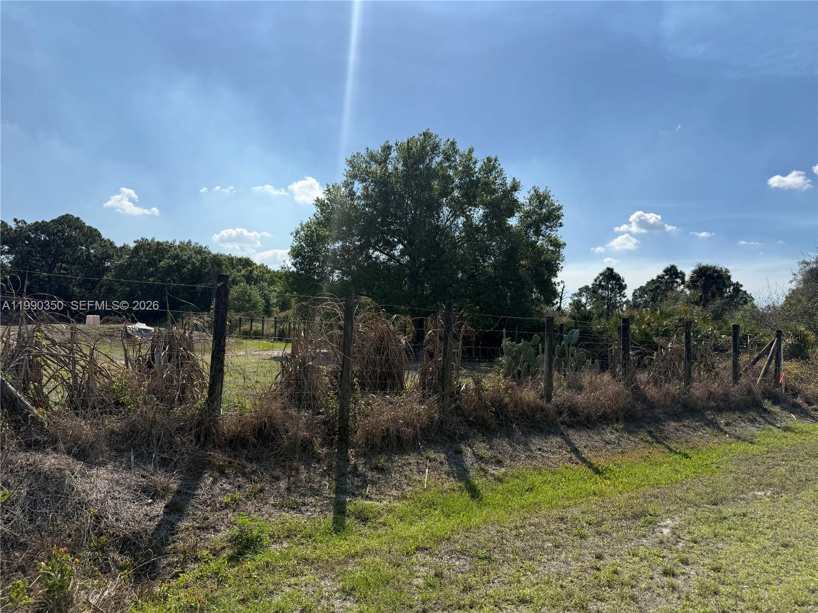   /   sq. ft. $ 2026-03-27 0 foto