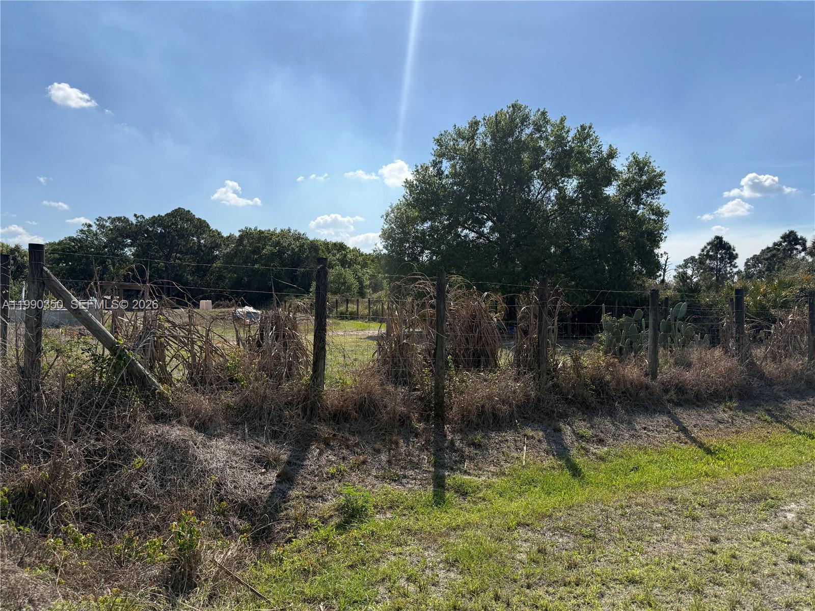   /   sq. ft. $ 2026-03-27 0 foto